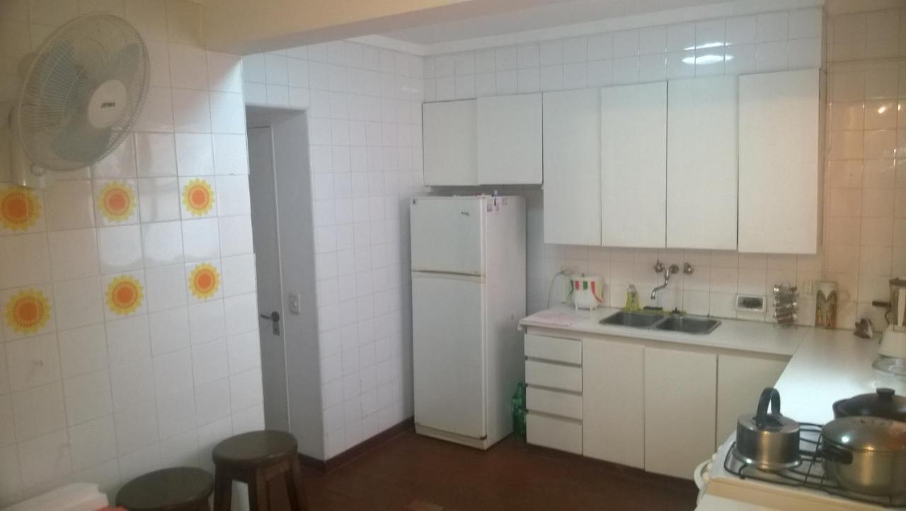 Habitacion Con Bano Privado Un Piso Por Escalera Buenos Aires Esterno foto